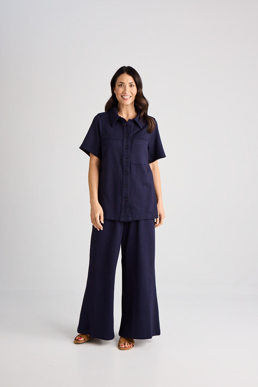 Jacqui - Shirt - Short Sleeve - Navy