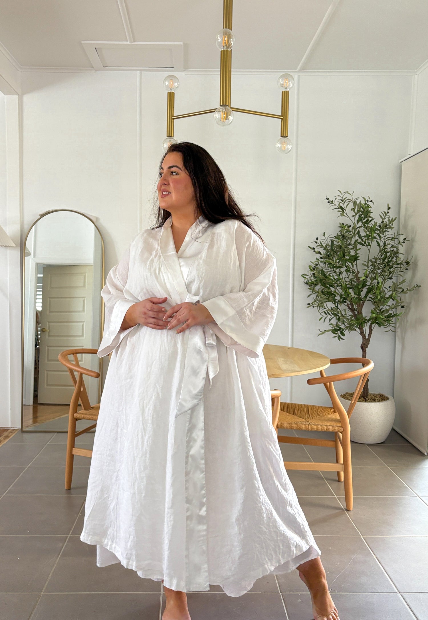 Plus Size Sleepwear: Beautiful, High-Quality Nightwear for Sizes 16-34