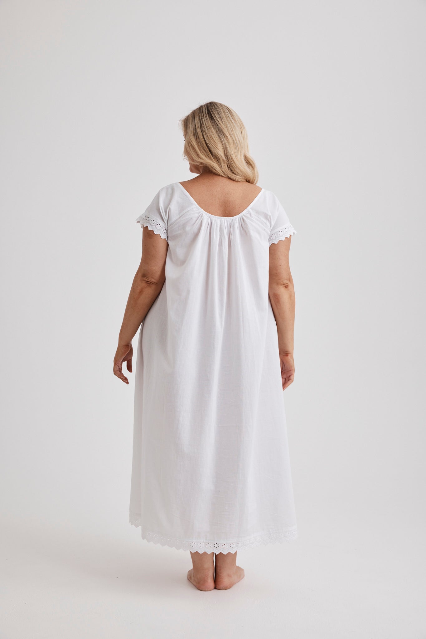 Arianna - Nightie - Long - White