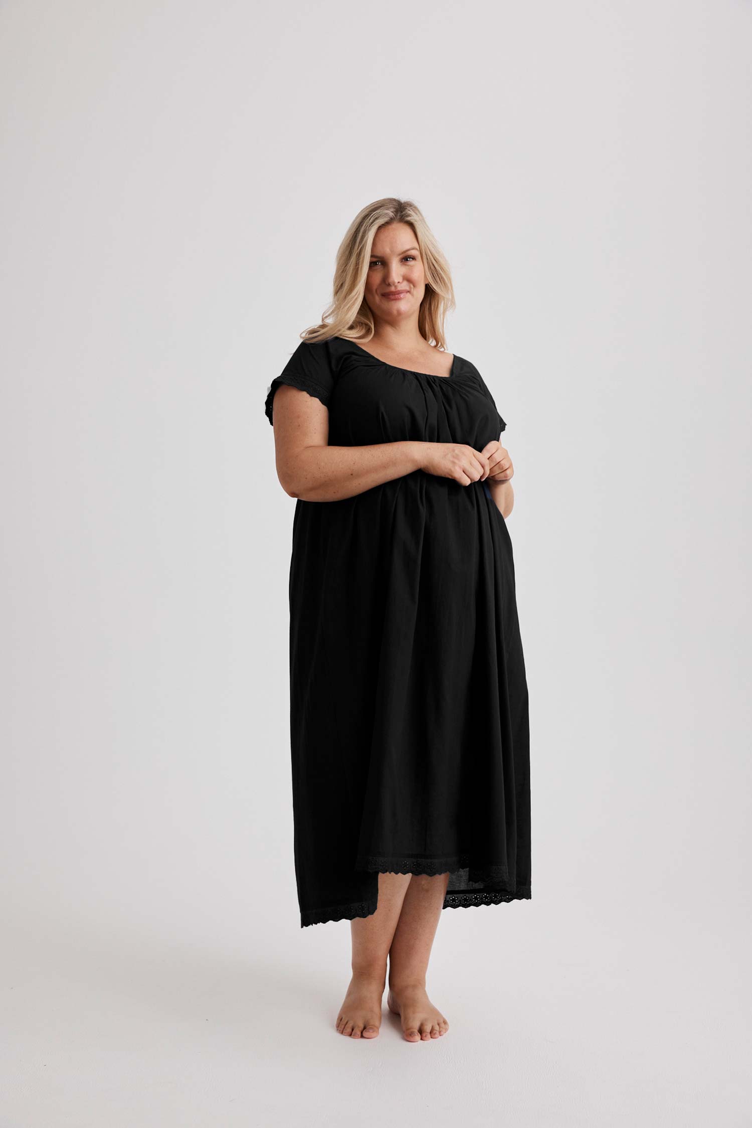 Arianna - Nightie - Long - Black