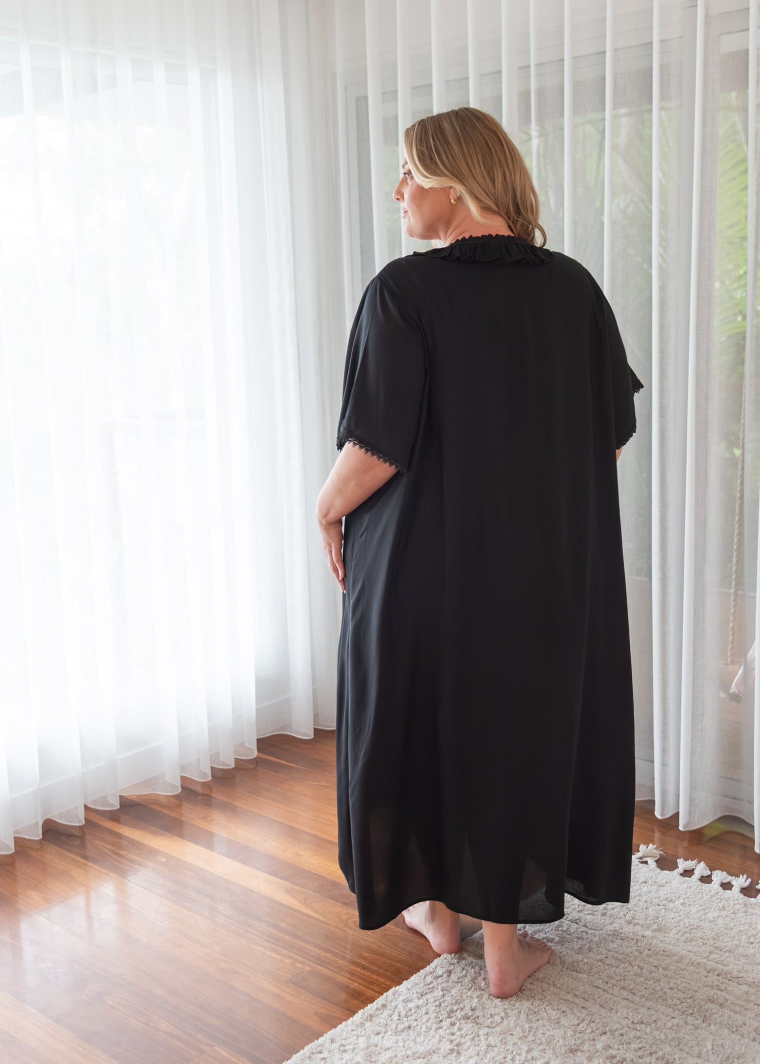 Serena Nightgown - Black